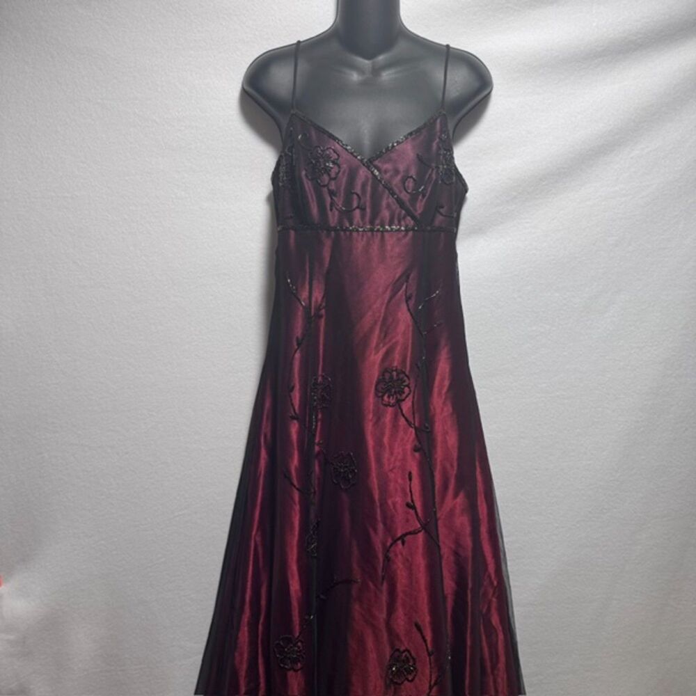 Vintage 90s Y2K Betsy & Adam Burgundy Black Mesh Beaded Prom Dress Lace Up 12
